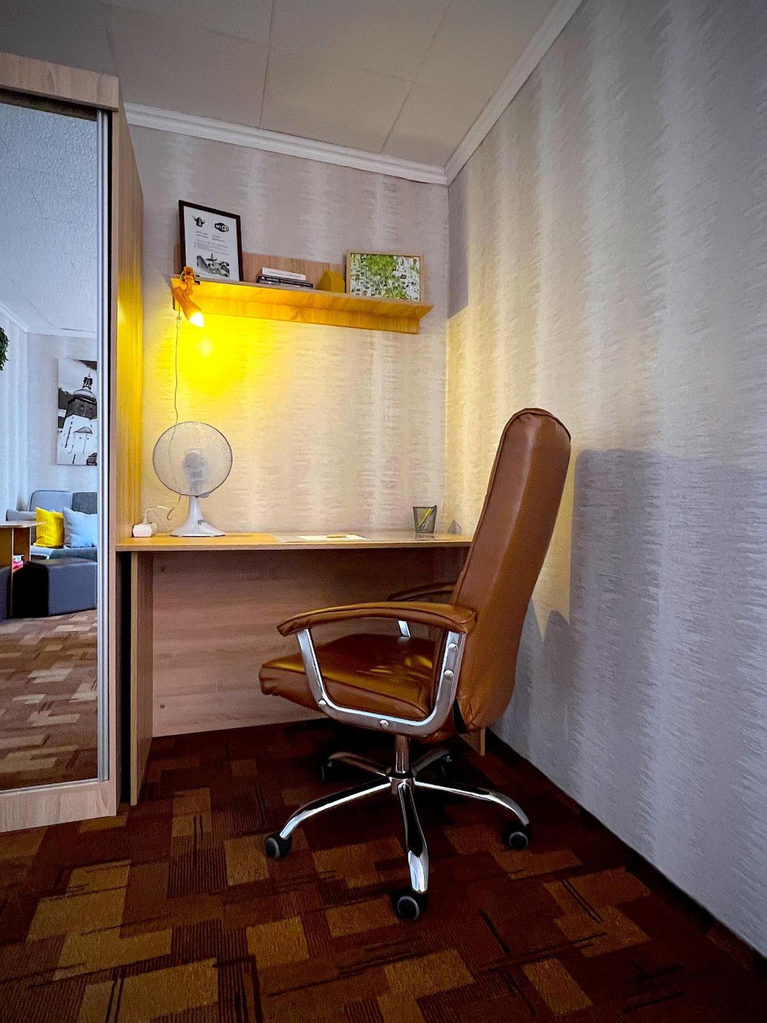 Pod Nachodskym Zamkem Apartment ภายนอก รูปภาพ